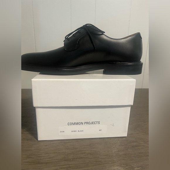 COMMON PROJECTS
Derby in Black